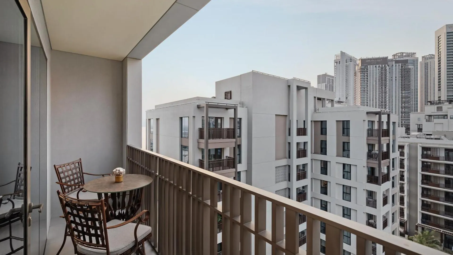 Stylish Poolside Apartment In Dubai Creek Harbour - By Dustay United Arab Emirates