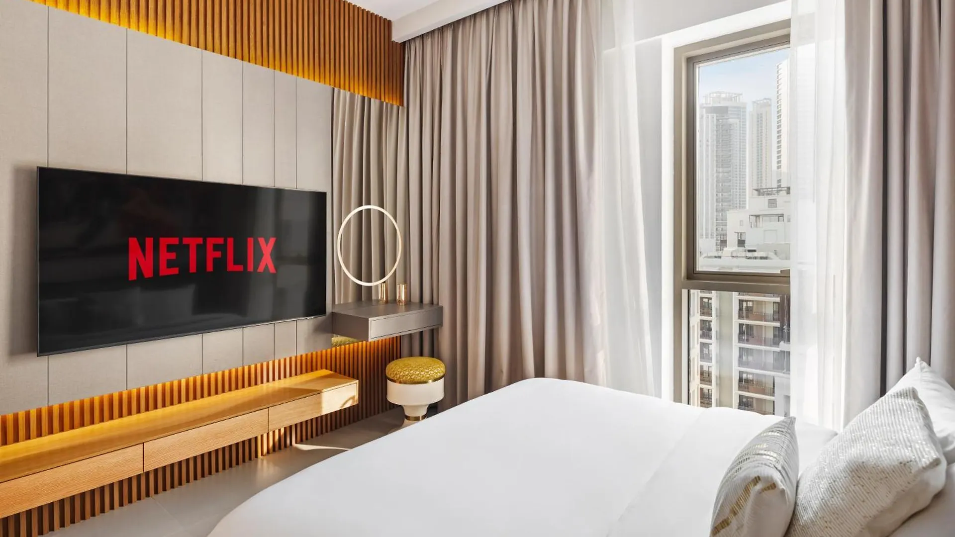 Stylish Poolside Apartment In Dubai Creek Harbour - By Dustay United Arab Emirates