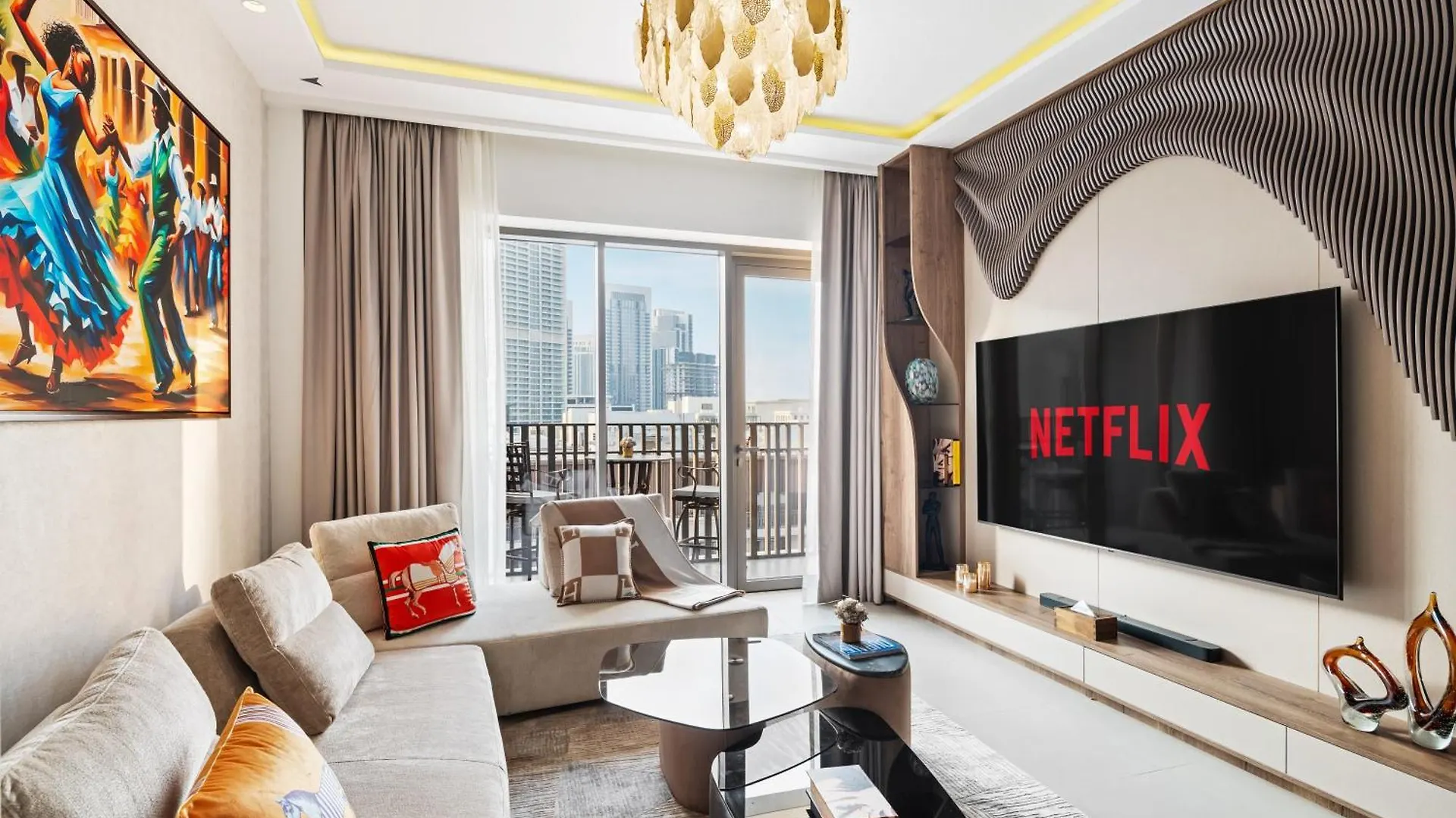 Stylish Poolside Apartment In Dubai Creek Harbour - By Dustay