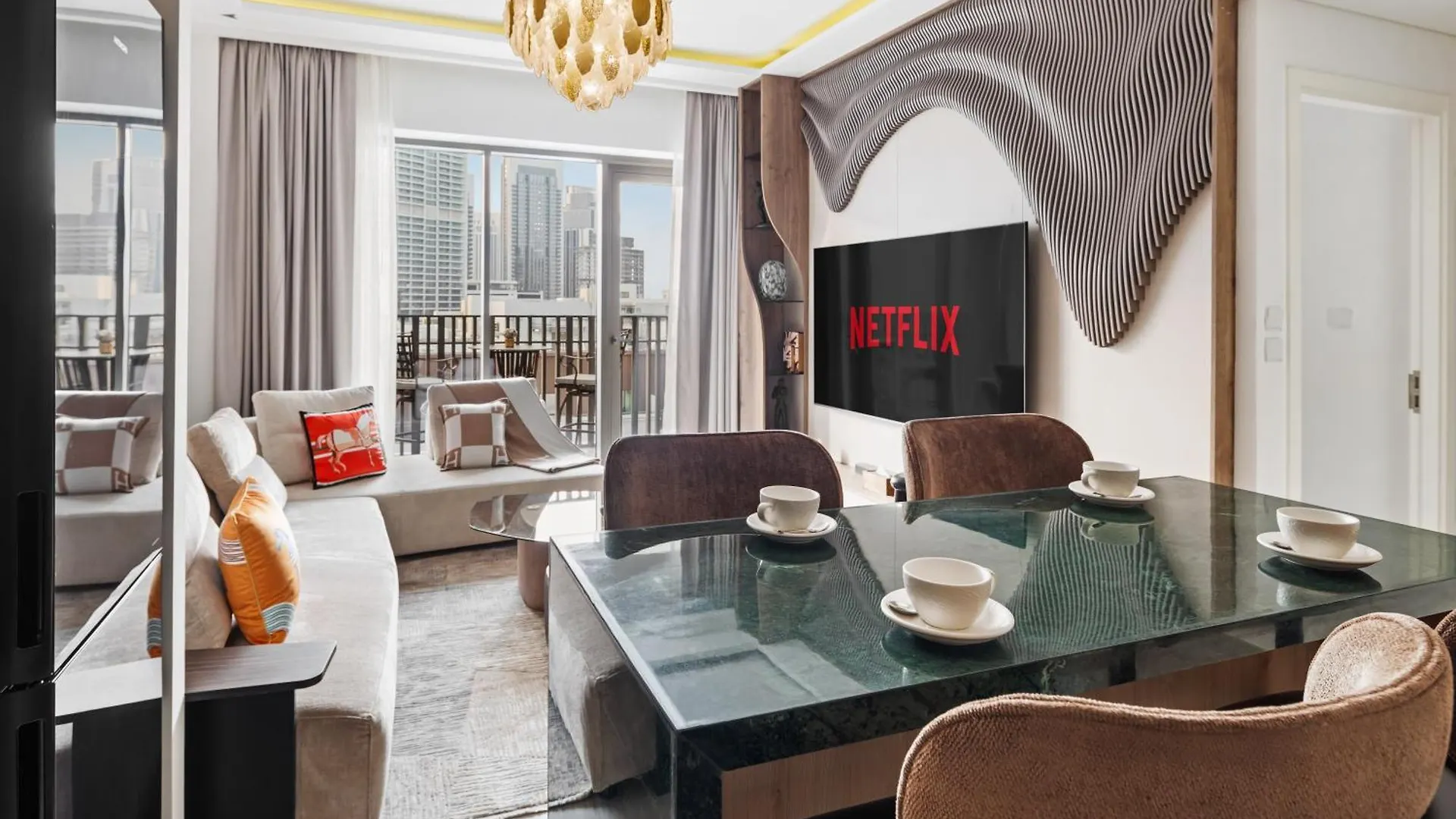 Stylish Poolside Apartment In Dubai Creek Harbour - By Dustay United Arab Emirates